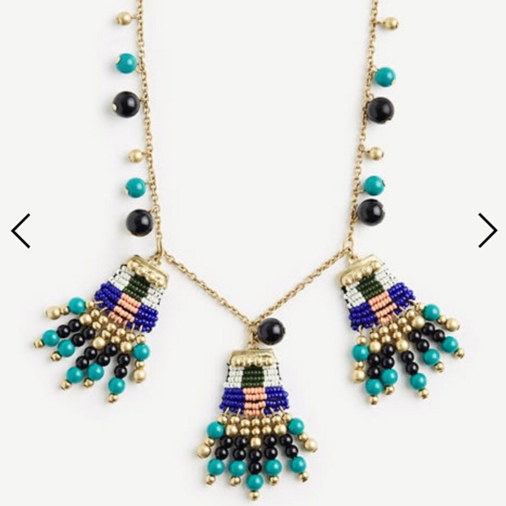 MOVING SALE! Ann Taylor necklace